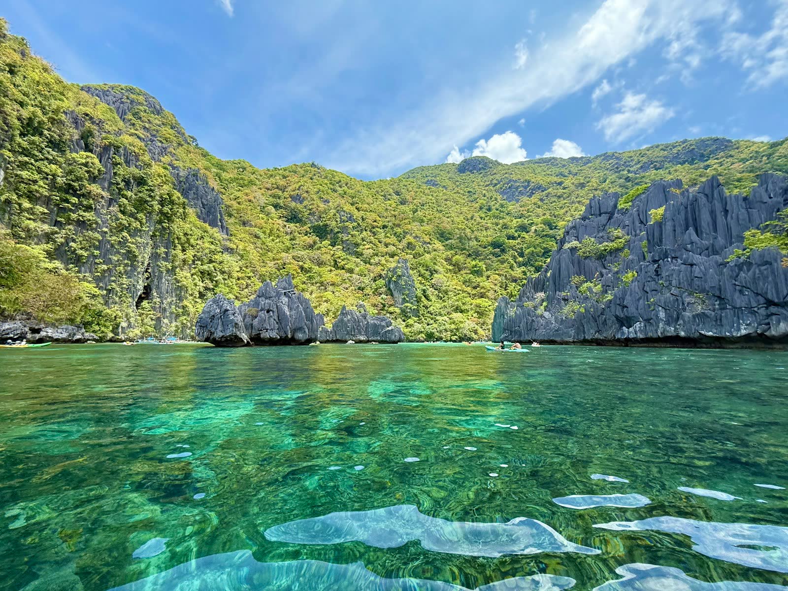 El Nido Cliffside Bungalows photo 2
